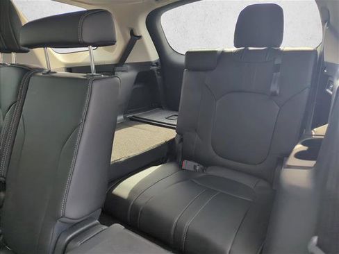 New 2026 Honda Pilot Touring image 19