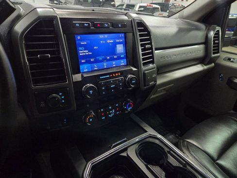 Used 2020 Ford F350 XLT w/ XLT Premium Package AWD/4WD image 49