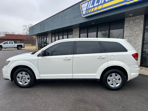 Used 2012 Dodge Journey American Value Package w/ Flexible Seating Group image 4