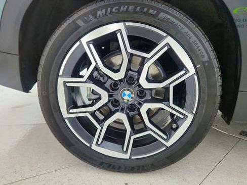 Used 2025 BMW X2 xDrive28i w/ Premium Package AWD/4WD image 60