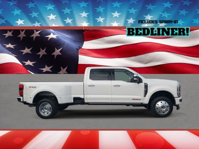 New 2026 Ford F450 Platinum w/ Platinum Plus Package