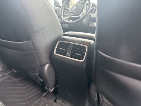 Used 2016 Honda CR-V Touring image 16