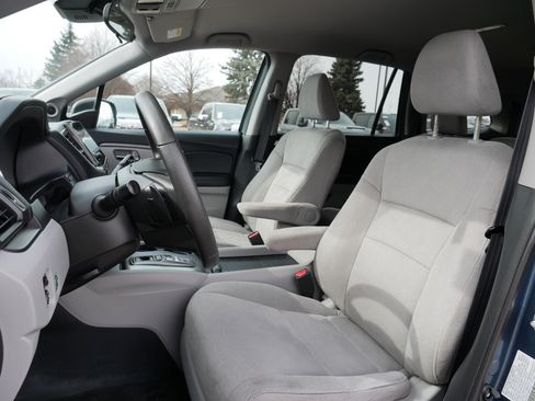 Used 2021 Honda Pilot EX image 34