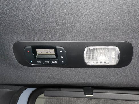 Used 2025 Honda Odyssey Sport-L image 23