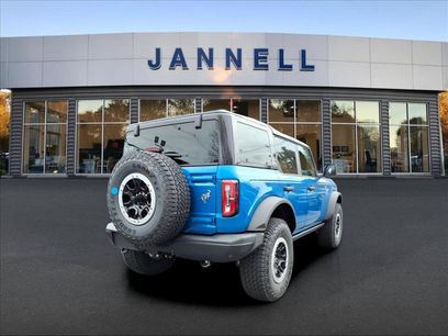 New 2025 Ford Bronco Badlands w/ Sasquatch Package