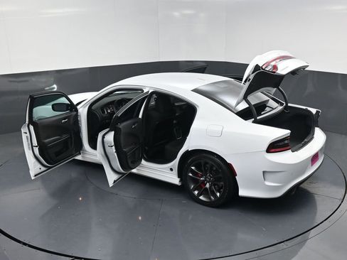 Used 2023 Dodge Charger R/T w/ Performance Handling Group image 20