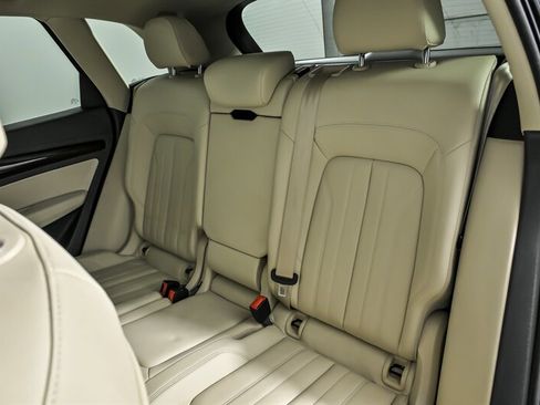 Used 2018 Audi Q5 2.0T Premium Plus w/ Premium Plus Package image 21