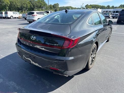 Used 2021 Hyundai Sonata Limited w/ Cargo Package FWD image 5