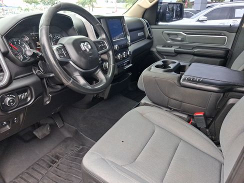 Used 2019 RAM 1500 Big Horn image 10