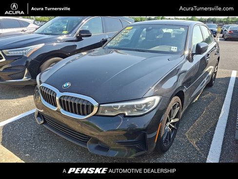 Used 2022 BMW 330i xDrive Sedan w/ Driving Assistance Package AWD/4WD image 1
