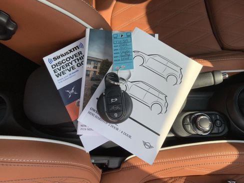 Used 2024 MINI Cooper S image 56