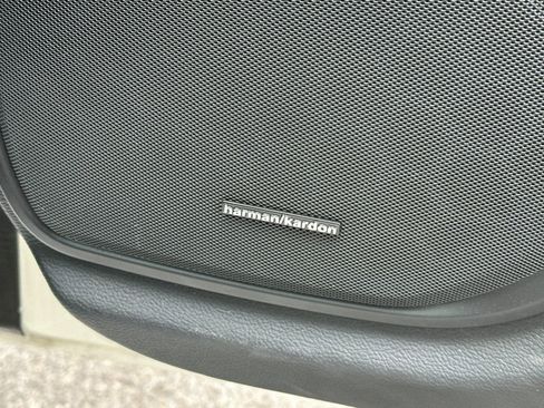 Used 2020 Maserati Ghibli GranLusso image 21