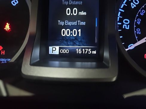 Used 2023 Toyota Tacoma SR5 w/ SX Package image 22