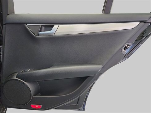 Used 2014 Mercedes-Benz C 300 4MATIC Sedan image 24