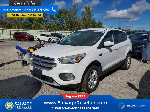 Used 2017 Ford Escape SE w/ SE Cold Weather Package AWD/4WD image 1