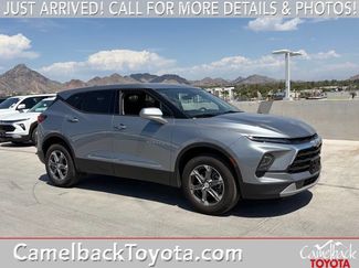 Used 2025 Chevrolet Blazer LT FWD video 1