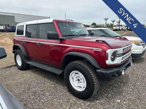 Used 2025 Ford Bronco Heritage Edition AWD/4WD image 12