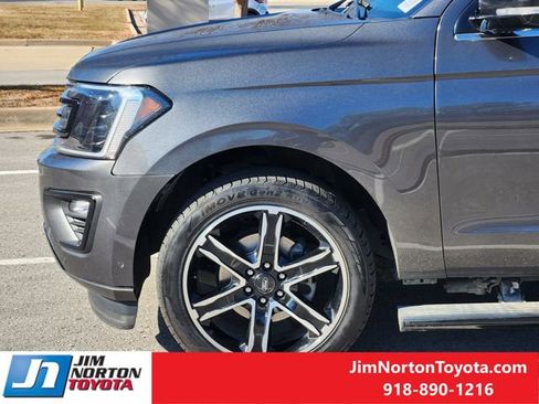 Used 2021 Ford Expedition Limited image 9