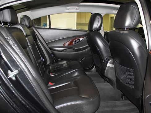 Used 2012 Buick LaCrosse Premium FWD image 31
