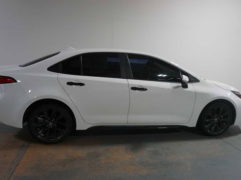 Used 2024 Toyota Corolla SE image 7