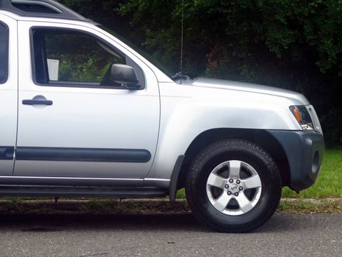 Used 2011 Nissan Xterra S w/ 4X4 Value Package image 30