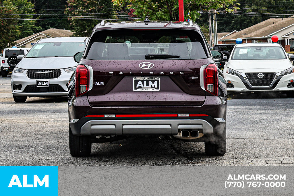 Used 2024 Hyundai Palisade Limited AWD/4WD image 11