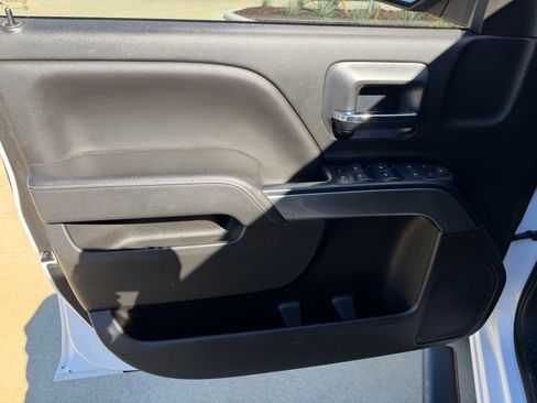 Used 2018 Chevrolet Silverado 1500 LT image 12