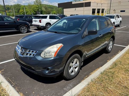 Used 2012 Nissan Rogue S w/ Special Edition Pkg AWD/4WD image 2