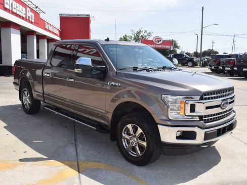 Used 2020 Ford F150 XLT w/ Equipment Group 302A Luxury AWD/4WD image 2