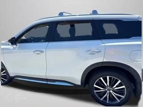 Used 2023 INFINITI QX60 Sensory w/ Vision Package AWD/4WD image 9