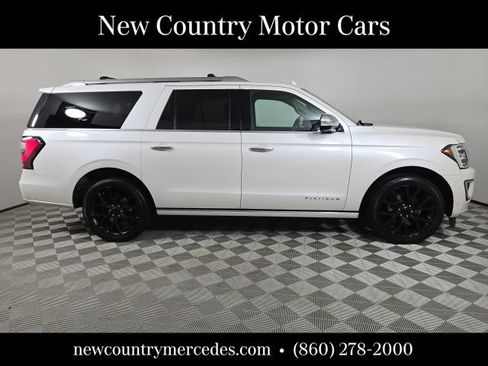 Used 2019 Ford Expedition Max Platinum AWD/4WD image 10
