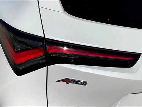 Certified 2025 Acura ADX A-Spec image 14