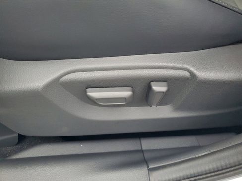 New 2026 Mitsubishi Eclipse Cross Black Edition image 7