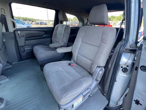 Used 2014 Honda Odyssey LX image 15