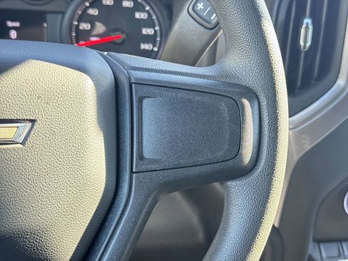 Used 2025 Chevrolet Silverado 1500 Custom image 20