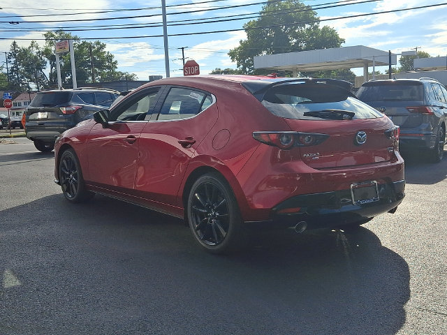 New 2026 MAZDA MAZDA3 Hatchback w/Premium Plus Pkg AWD/4WD image 4