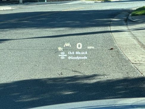 Used 2023 Buick Enclave Avenir w/ Avenir Technology Package image 44