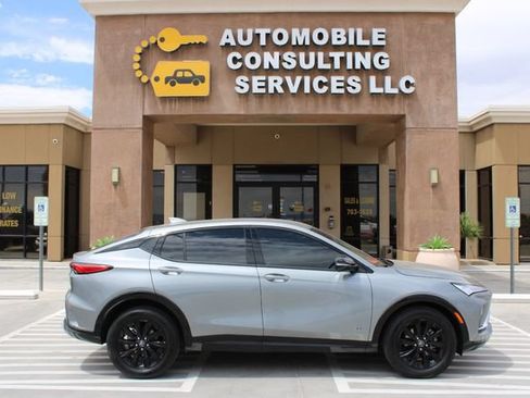 Used 2025 Buick Envista Sport Touring w/ Convenience I Package FWD image 9
