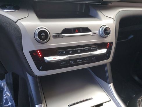 Certified 2023 Ford Explorer XLT w/ Equipment Group 202A image 27