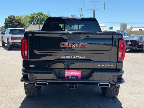 Used 2021 GMC Sierra 1500 Denali w/ Denali Ultimate Package AWD/4WD image 4