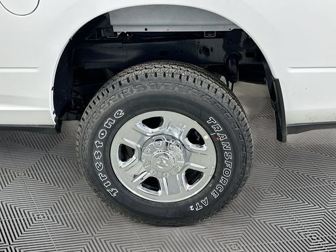 New 2026 RAM 2500 Tradesman w/ Chrome Appearance Group AWD/4WD image 16