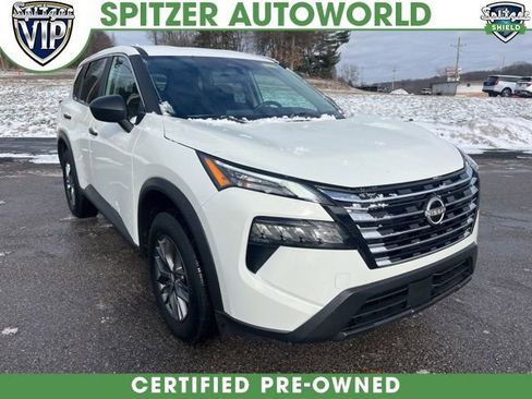 Used 2024 Nissan Rogue S image 1