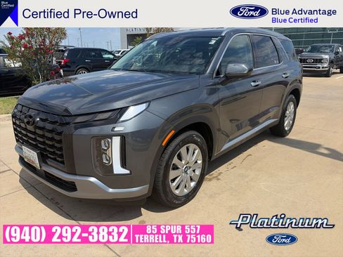 Used 2024 Hyundai Palisade SEL FWD image 3
