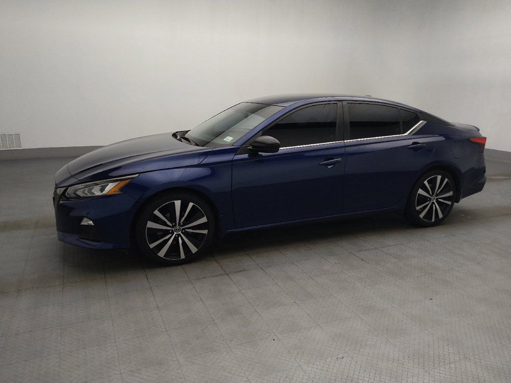 Used 2020 Nissan Altima 2.5 SR FWD image 2