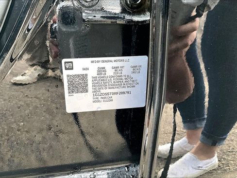 Used 2024 Chevrolet Malibu LT image 16