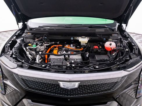 New 2026 Cadillac Optiq Sport 1 image 31