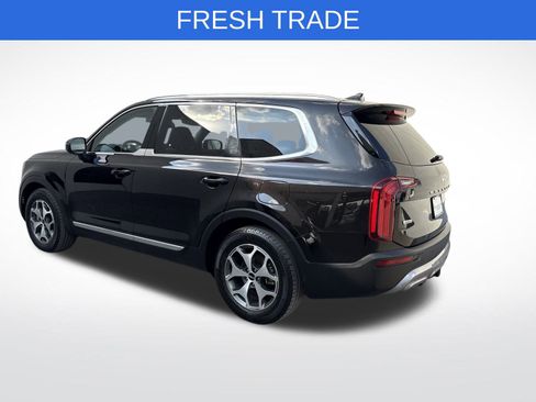Used 2022 Kia Telluride EX w/ Towing Package image 3