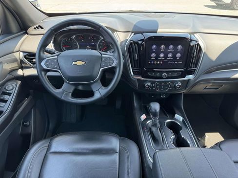 Used 2023 Chevrolet Traverse LT w/ Rear Camera Mirror Package AWD/4WD image 16