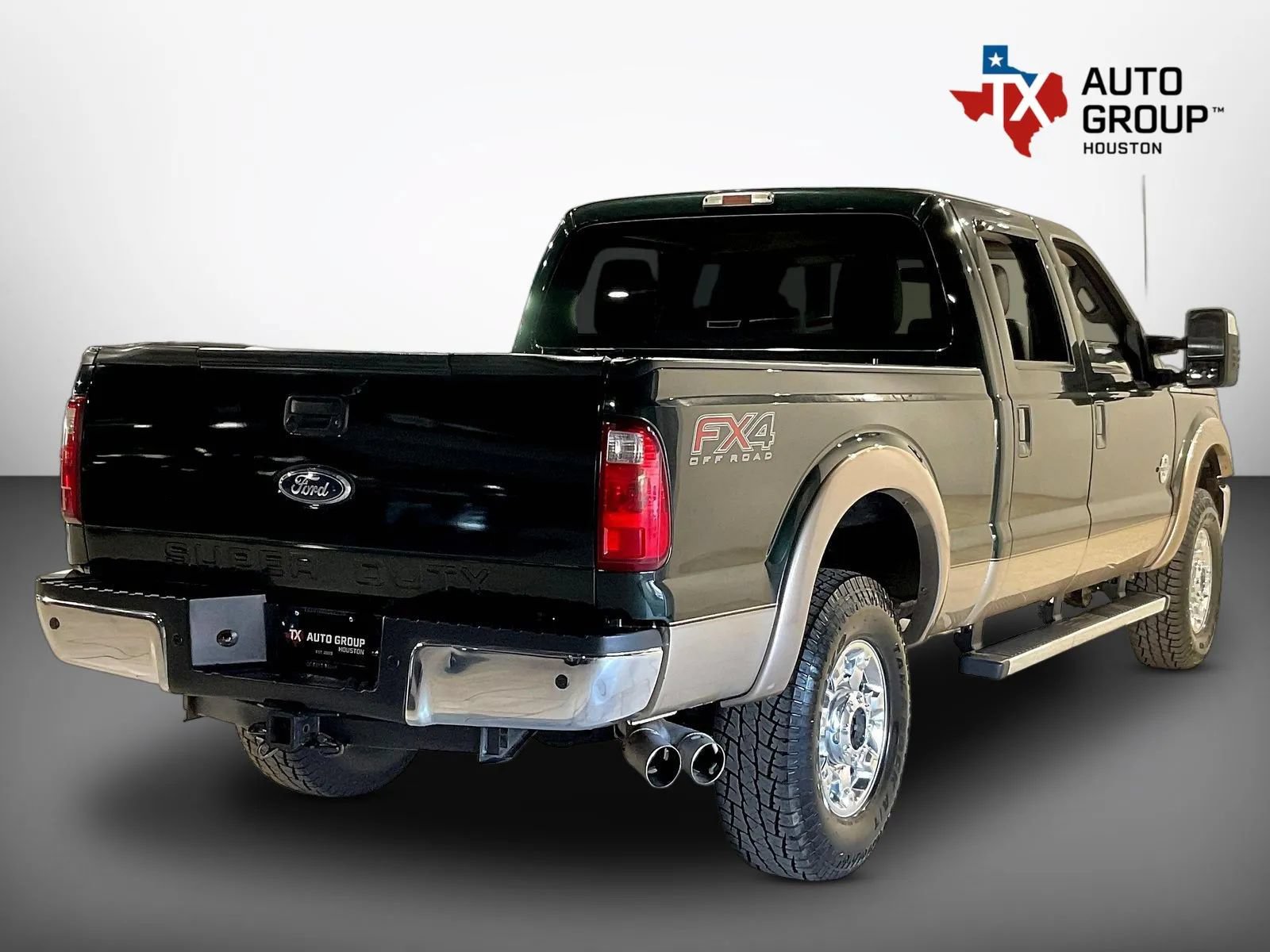 Used 2012 Ford F350 Lariat w/ Chrome Pkg AWD/4WD image 5
