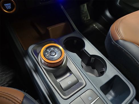 Used 2024 Ford Maverick Lariat w/ 4K Tow Package image 27